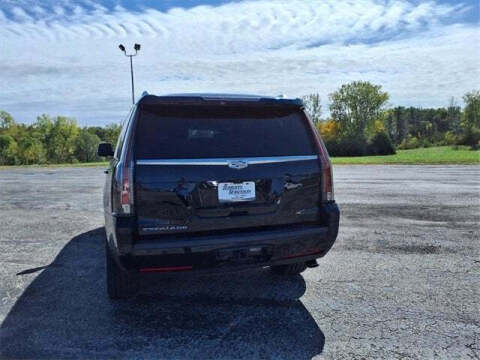 2020 Cadillac Escalade Platinum