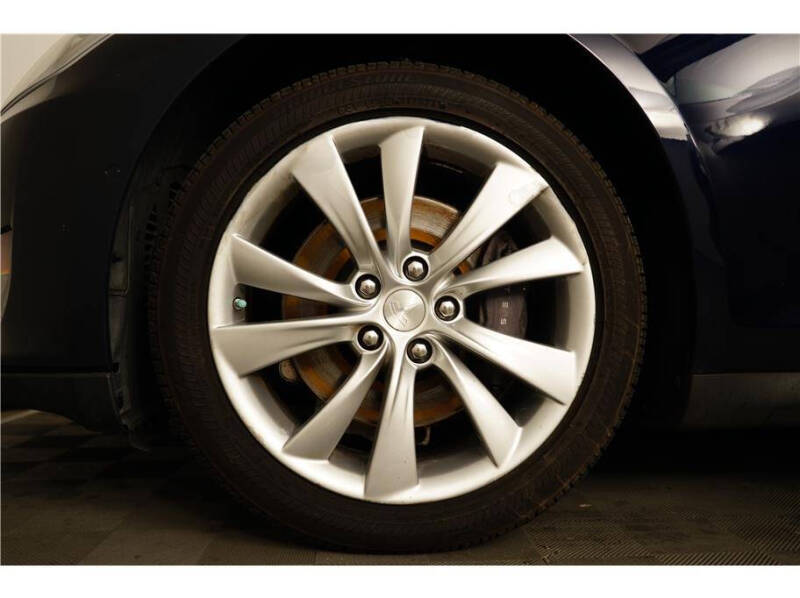 2014 Tesla Model S P85