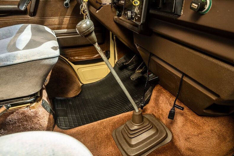 1982 Volkswagen Vanagon Camper