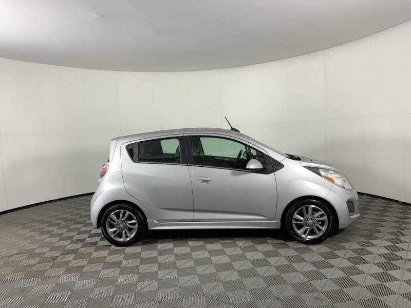 2016 Chevrolet Spark EV 2LT
