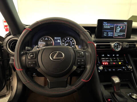 2022 Lexus IS 300
