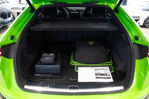 2024 Lamborghini Urus Performante