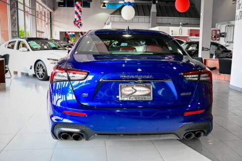 2022 Maserati Ghibli Modena Q4