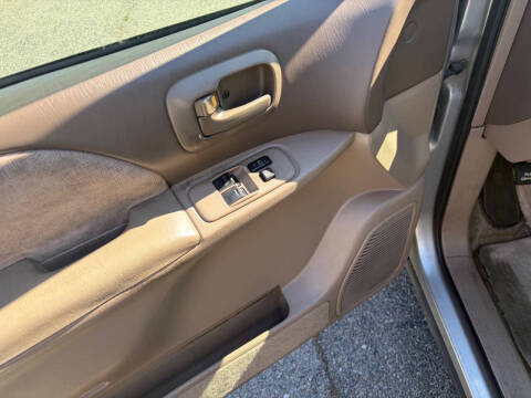 2002 Toyota Sienna LE
