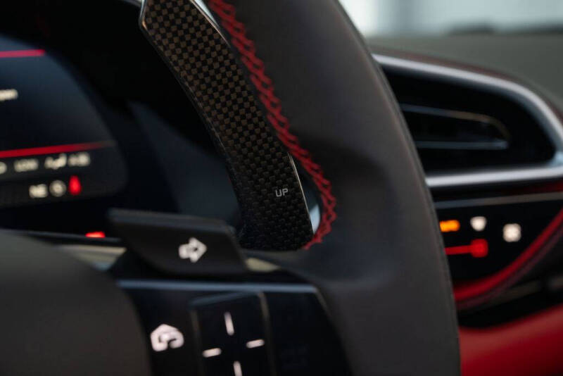 2024 Ferrari 296 GTS