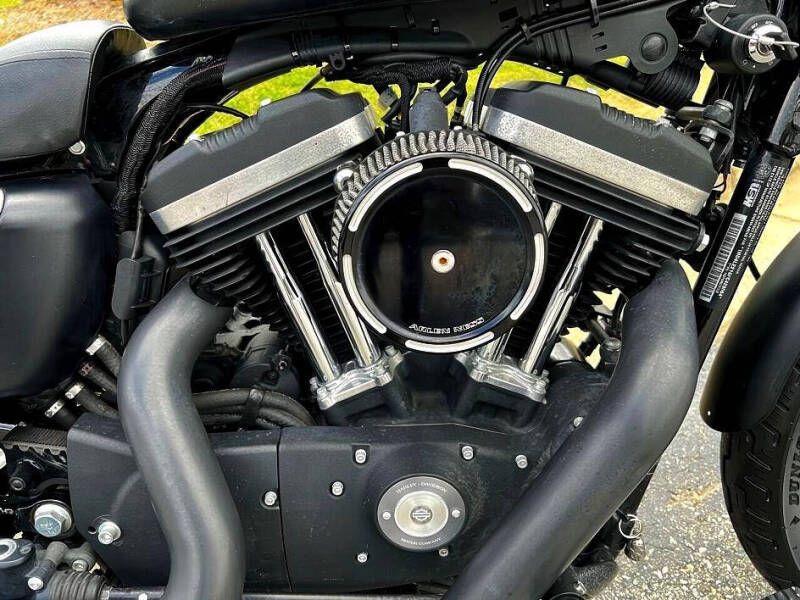 2015 Harley-Davidson XL883N