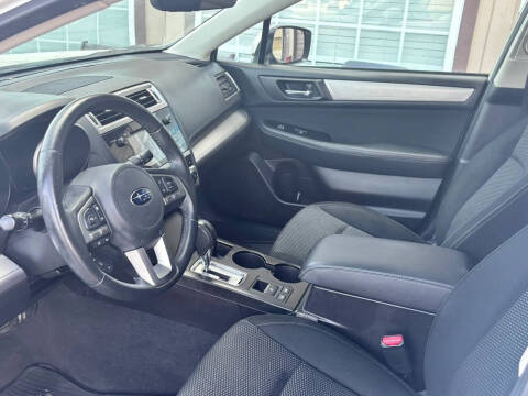 2017 Subaru Outback 2.5i Premium