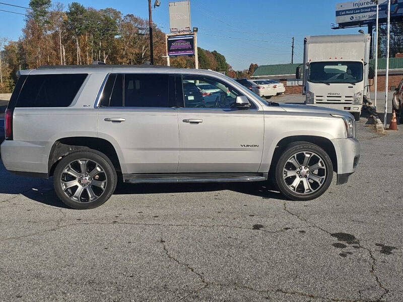 2017 GMC Yukon SLT