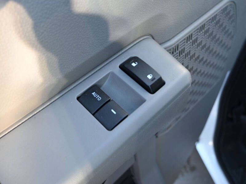 2024 Ford E-Series