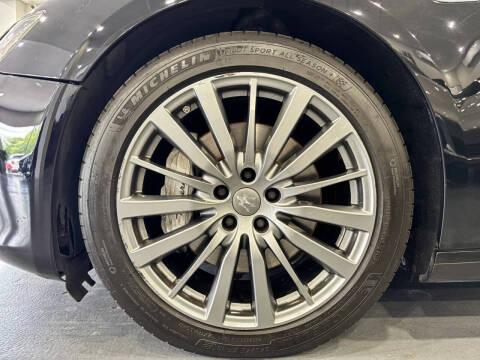 2017 Maserati Ghibli