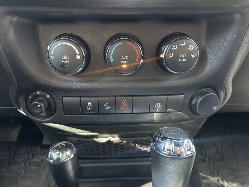 2018 Jeep Wrangler JK Unlimited Freedom Edition