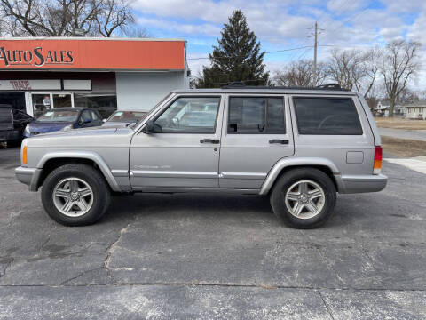2001 Jeep Cherokee for sale at RIVERSIDE AUTO SALES in Sioux City IA