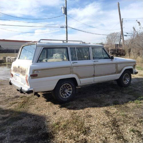 1987 Jeep Grand Wagoneer
