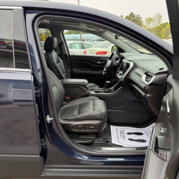 2017 GMC Acadia SLT-1