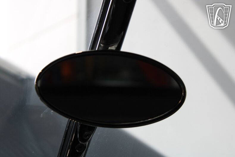 1947 Ford Super Deluxe