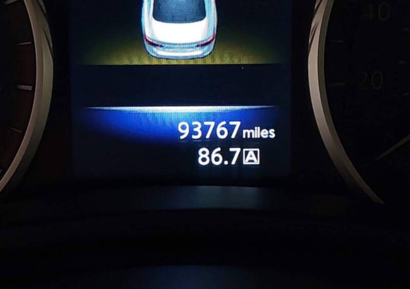 2015 Infiniti Q50 Premium