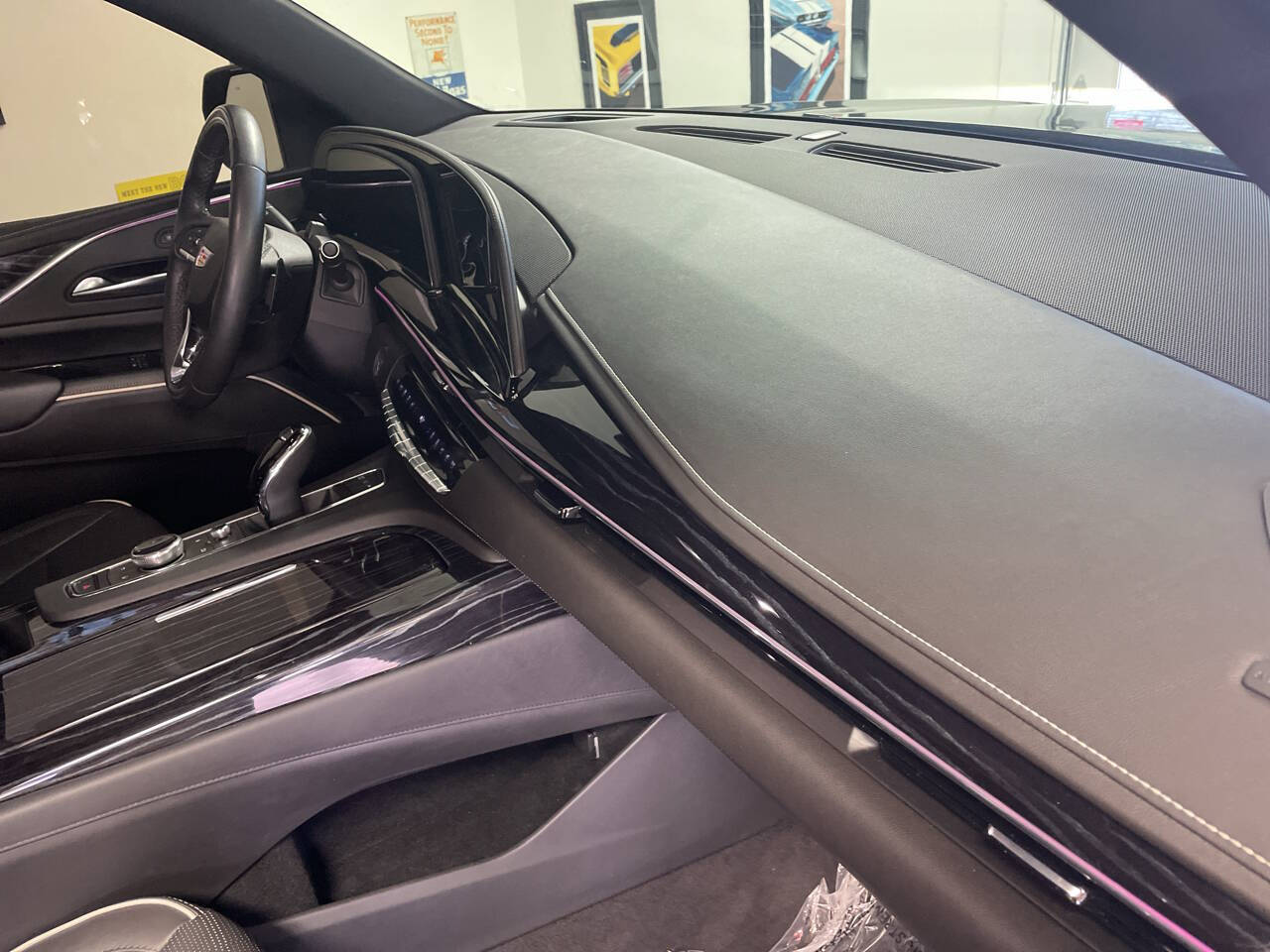 2023 Cadillac Escalade ESV 27