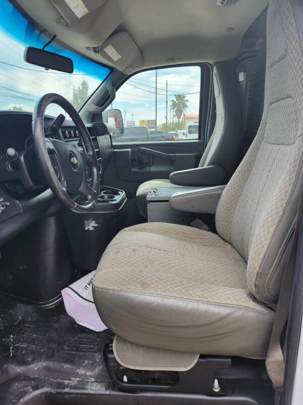 2020 Chevrolet Express 2500