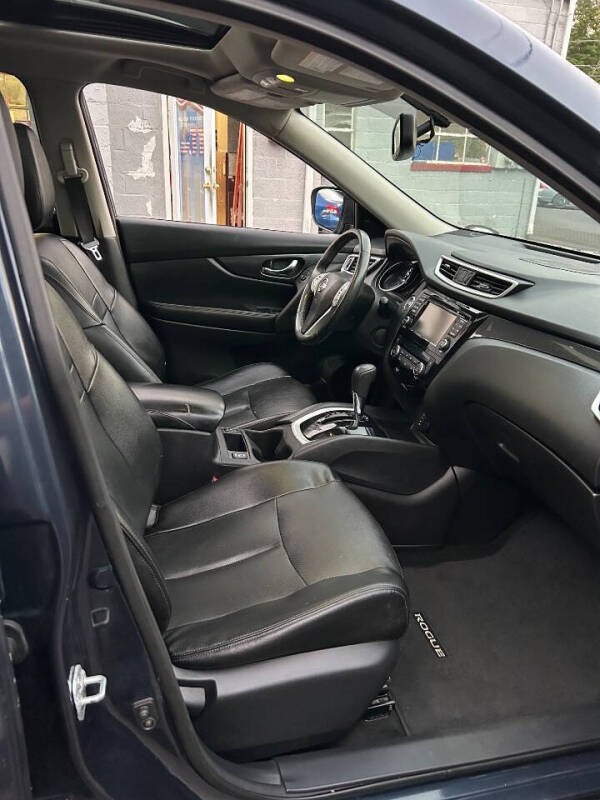 2016 Nissan Rogue SL