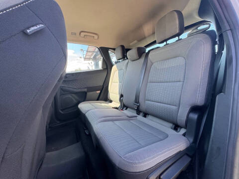 2020 Ford Escape S