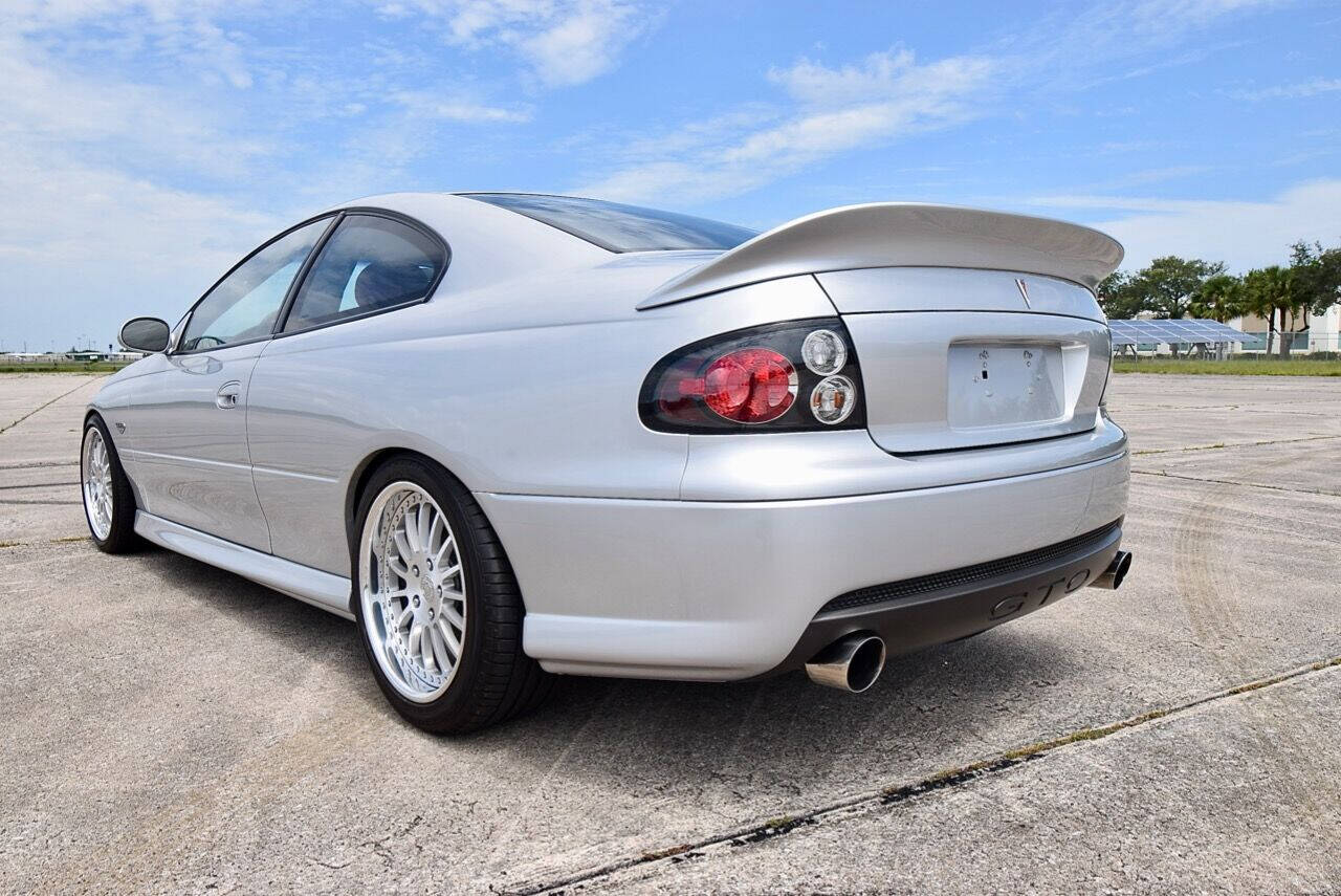 2006 Pontiac GTO 12