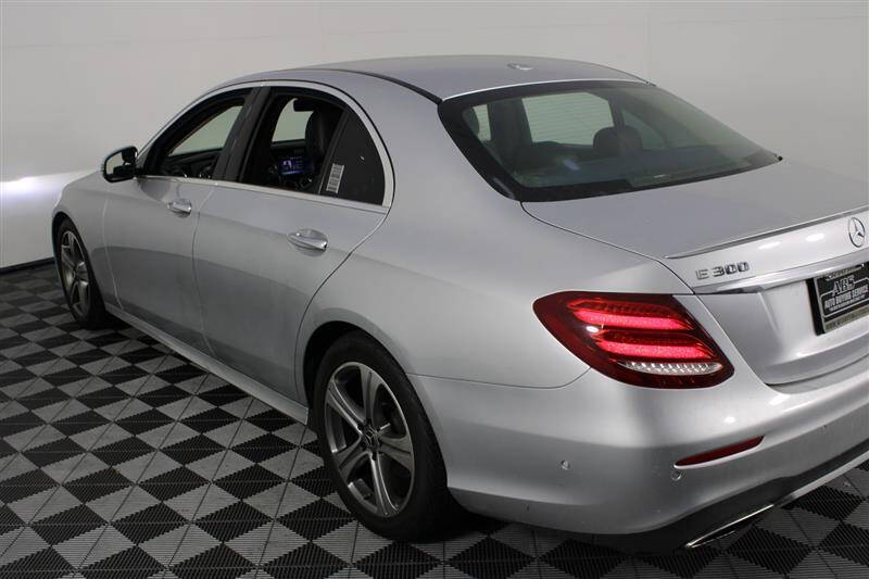 2018 Mercedes-Benz E-Class E 300