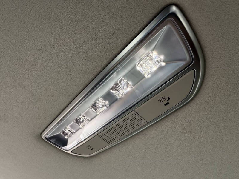 2020 Genesis G90 5.0 Ultimate