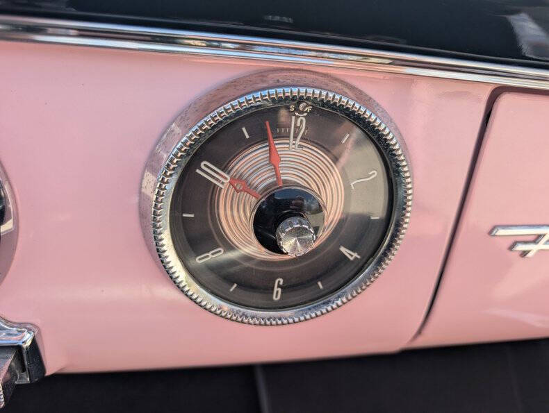 1955 Ford Sunliner