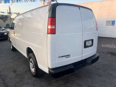 2014 Chevrolet Express 2500