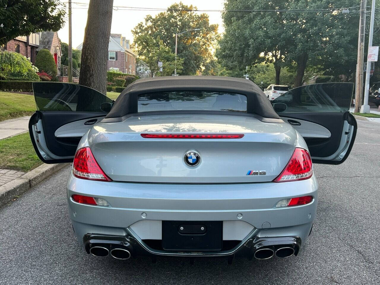 2008 BMW M6 Convertible - $17,900