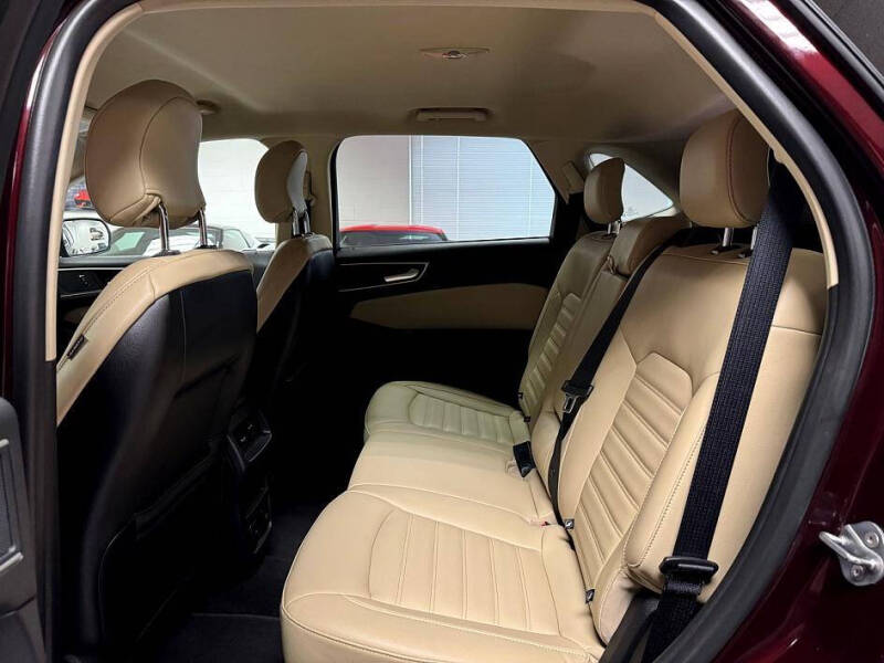 2019 Ford Edge SEL