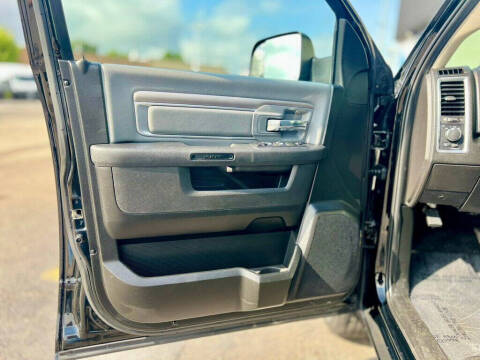 2023 RAM 1500 Classic