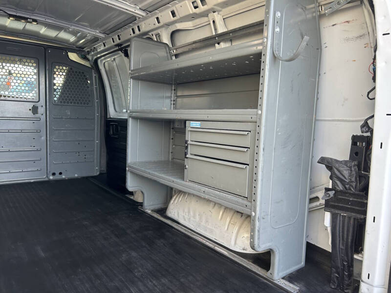 2020 Chevrolet Express 2500