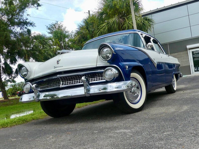 1955 Ford Fairlane