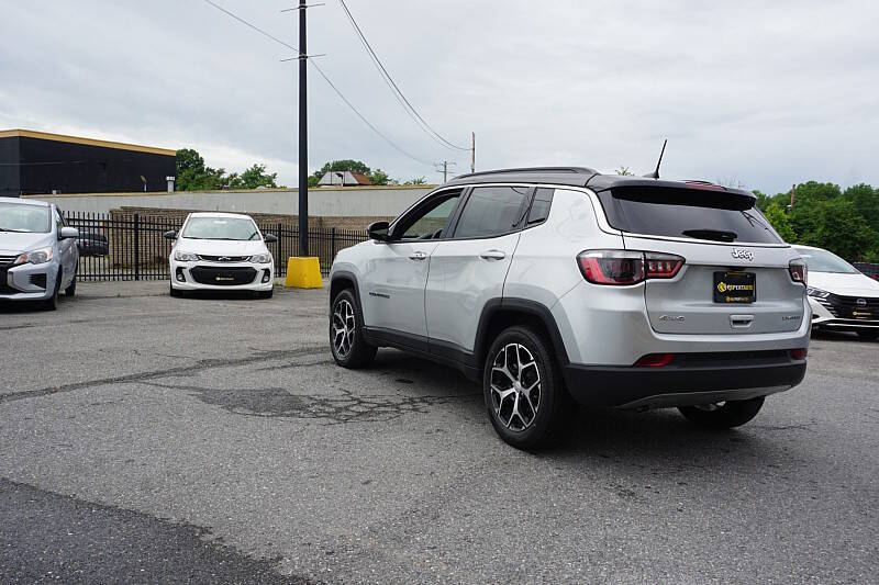 2024 Jeep Compass