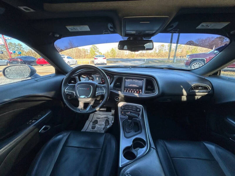 2019 Dodge Challenger SXT
