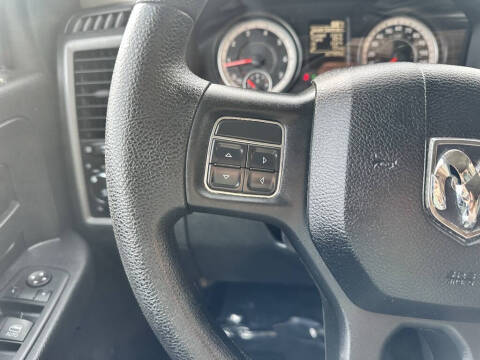 2017 RAM 1500 Express