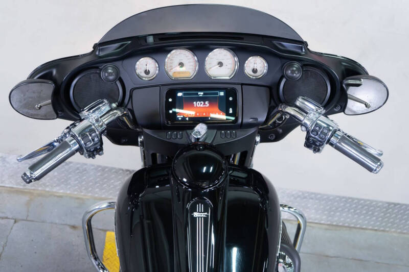 2019 Harley-Davidson Street Glide