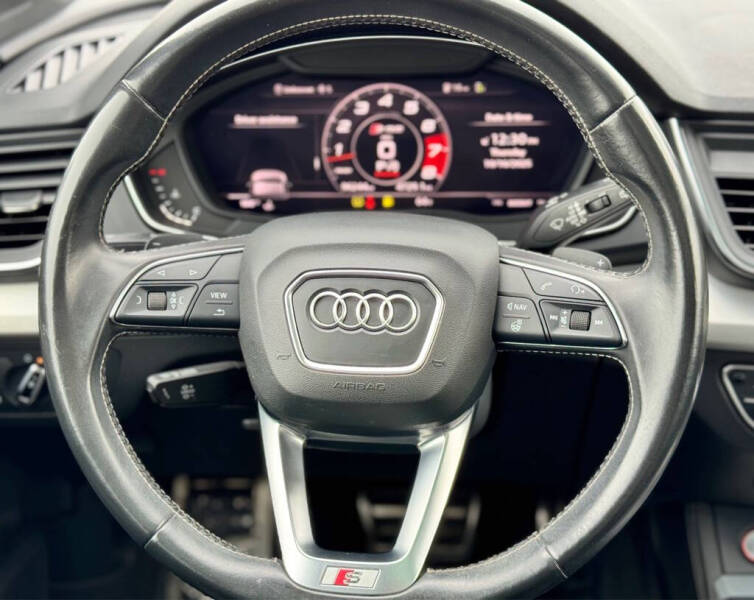 2018 Audi SQ5 3.0T quattro Premium Plus