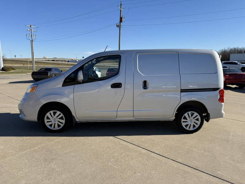 2017 Nissan NV200