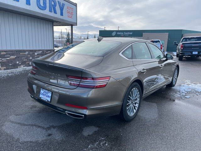 2023 Genesis G80