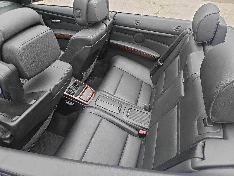 2011 BMW 3 Series 328i