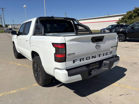 2023 Nissan Frontier SV