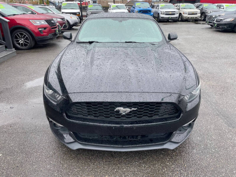 2016 Ford Mustang V6