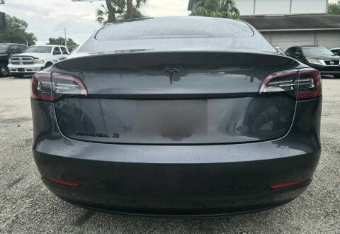 2021 Tesla Model 3 Standard Range Plus