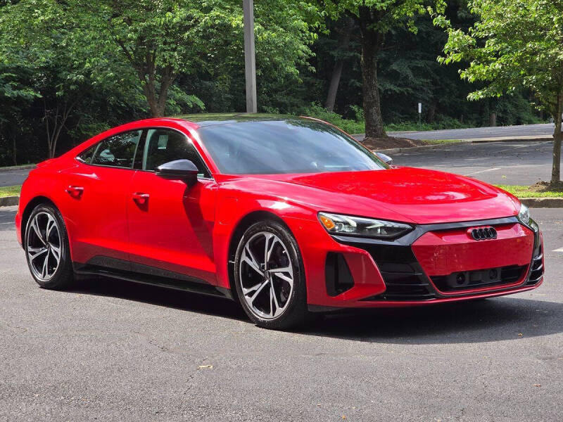 2024 Audi e-tron GT quattro Premium Plus