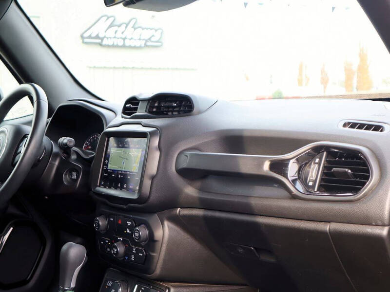 2022 Jeep Renegade Altitude