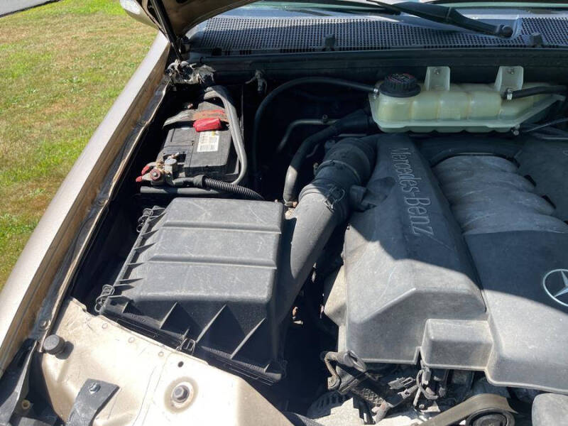 2002 Mercedes-Benz M-Class ML 320