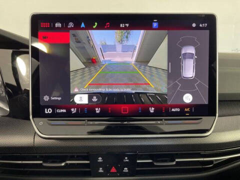 2025 Volkswagen Golf GTI SE