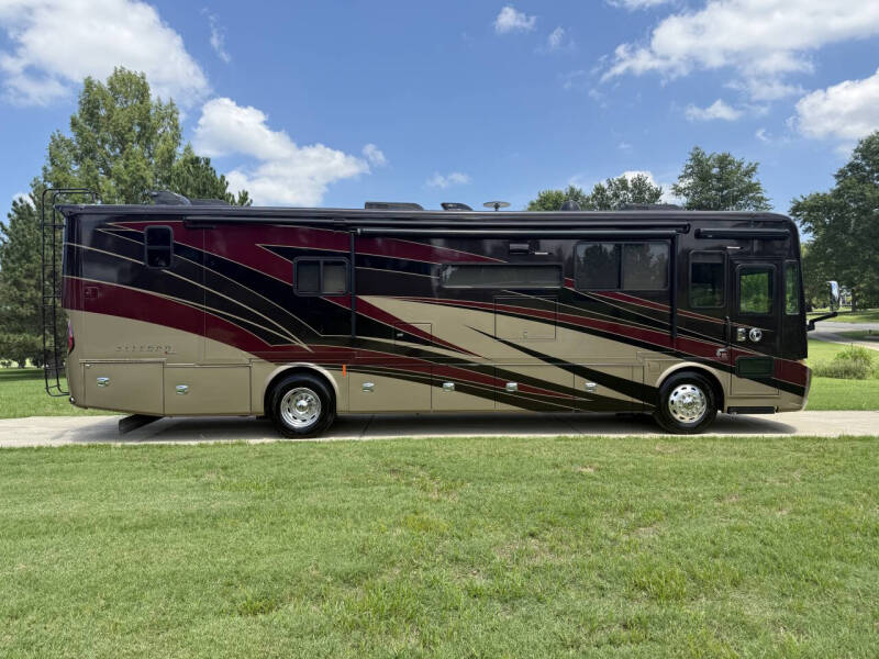 2020 Tiffin Allegro RED